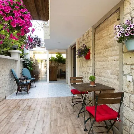 Nuriye Butik Alacati * Çeşme