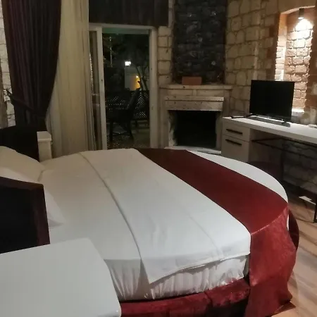 Nuriye Butik Alacati Hotel *